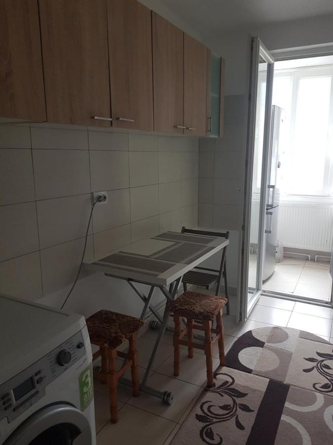 Apartament Garsoniera Emilia Kimpulung Mołdawski Zewnętrze zdjęcie