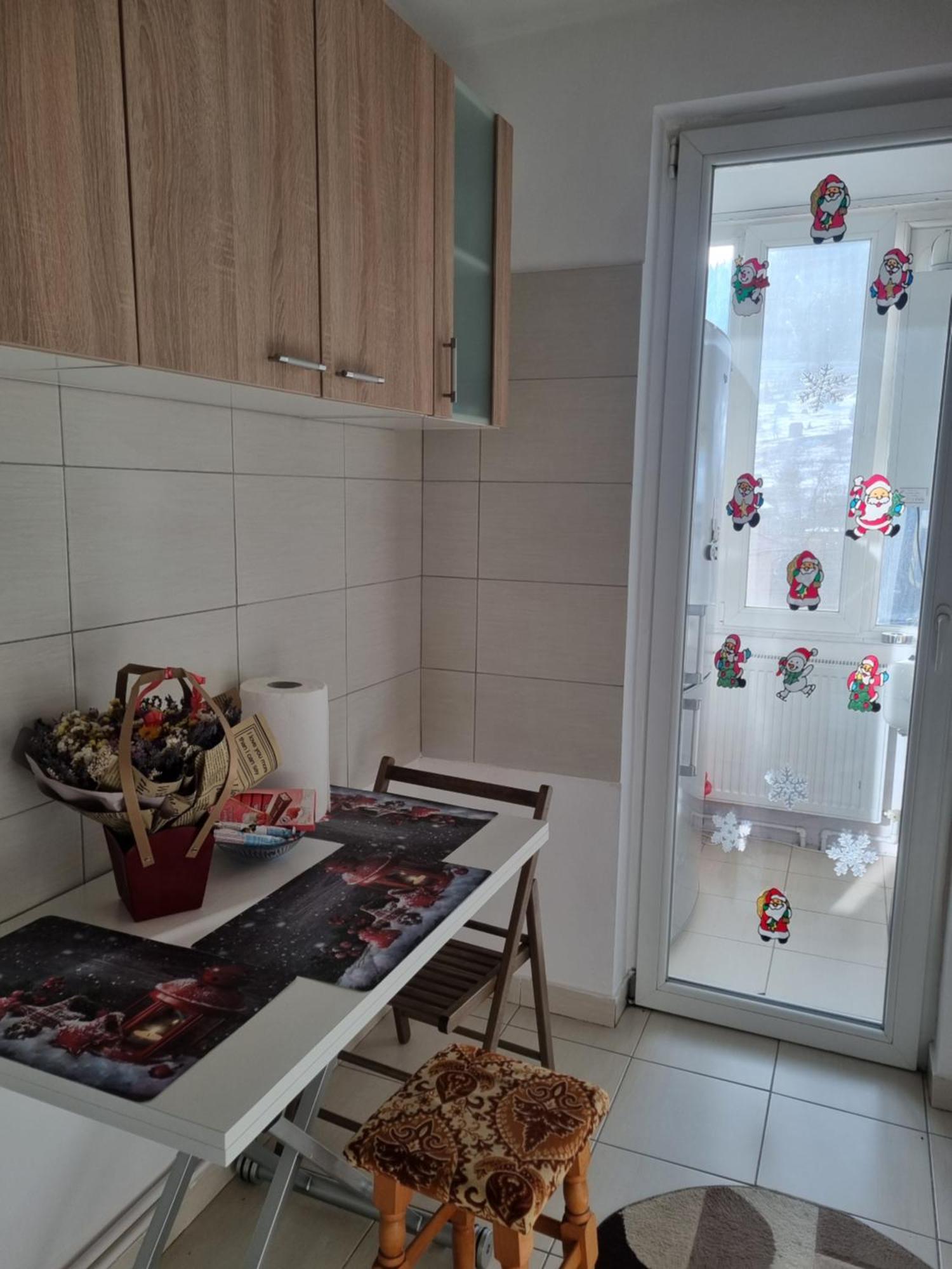 Apartament Garsoniera Emilia Kimpulung Mołdawski Zewnętrze zdjęcie
