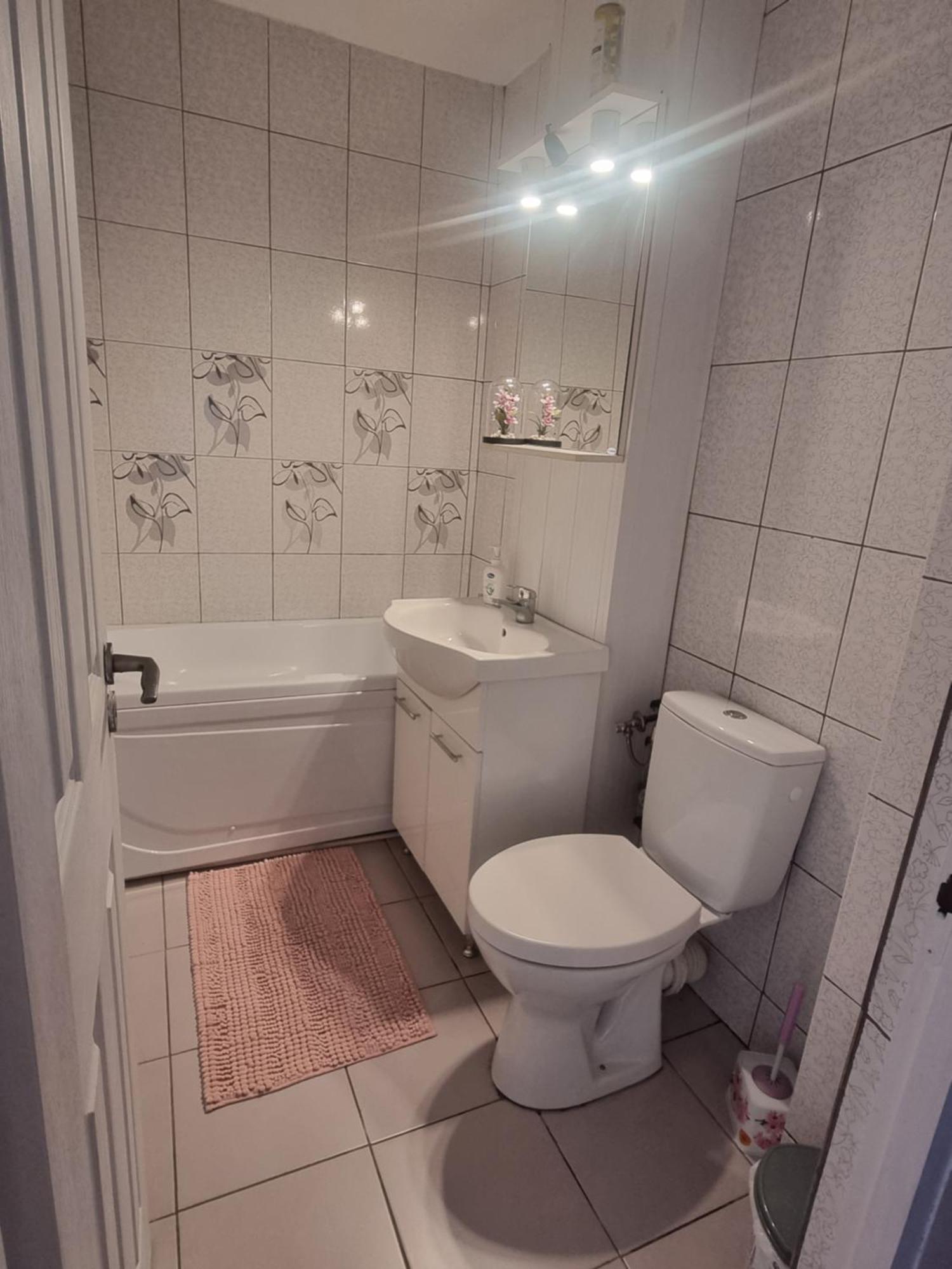 Apartament Garsoniera Emilia Kimpulung Mołdawski Zewnętrze zdjęcie